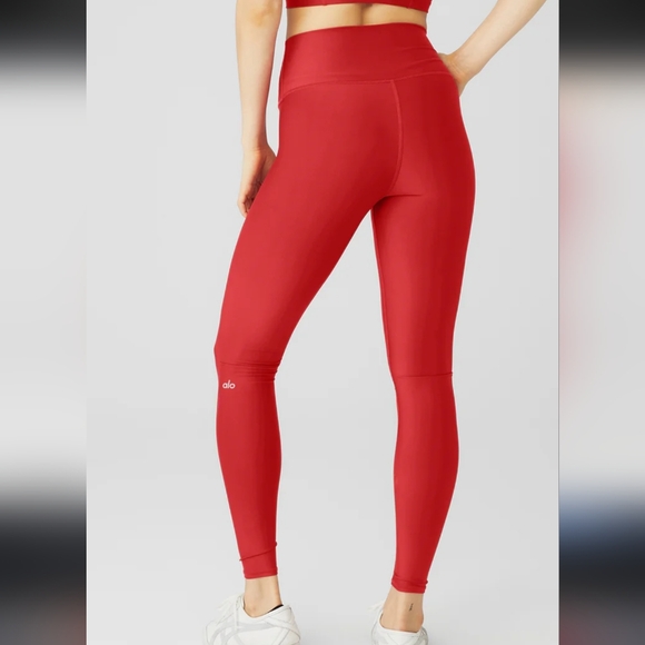 Alo Yoga high-waisted Airlift leggings vibrant classic red women's activewear L. - Picture 4 of 16